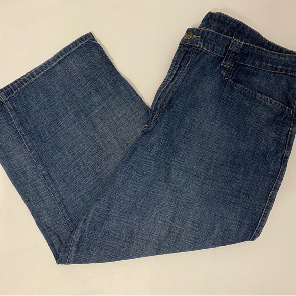 LL Bean soft denim wide leg capris - Picture 3 of 5